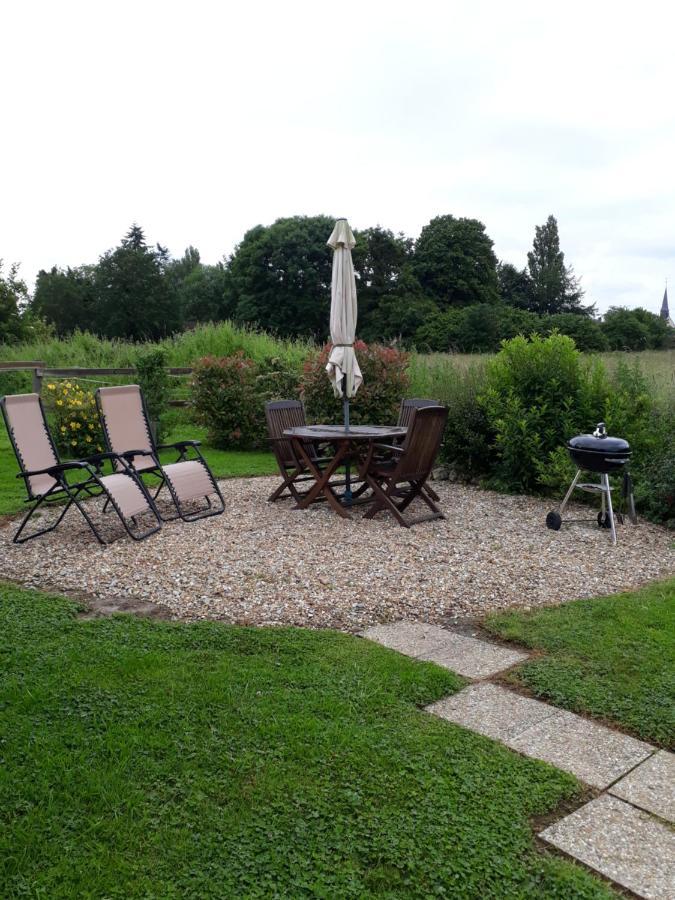 Laroulottedubec Villa Malleville-sur-le-Bec Dış mekan fotoğraf