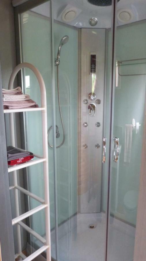 Laroulottedubec Villa Malleville-sur-le-Bec Dış mekan fotoğraf